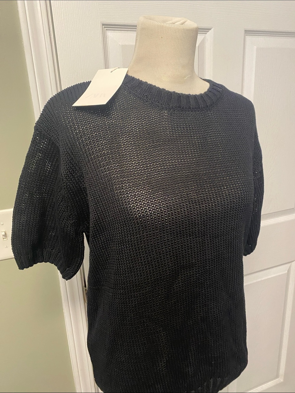 Black Zara Short-Sleeve Knit Sweater - Women's